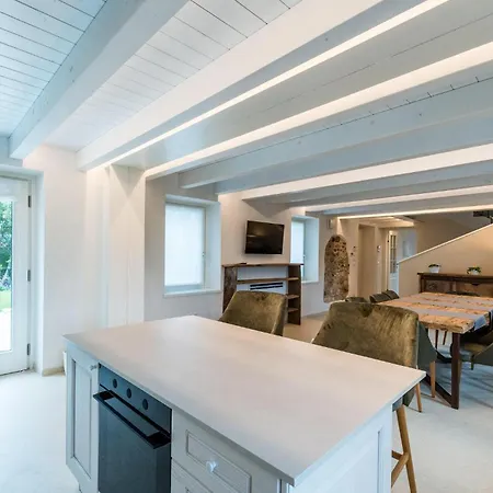 Holiday home In Sul Garda With Wi-fi